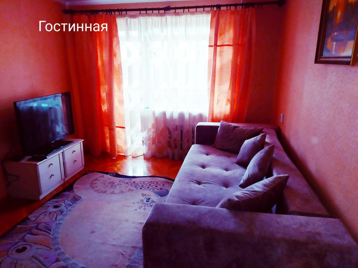 Apartment On Oktyabrskaya 105 Bobruisk Luaran gambar